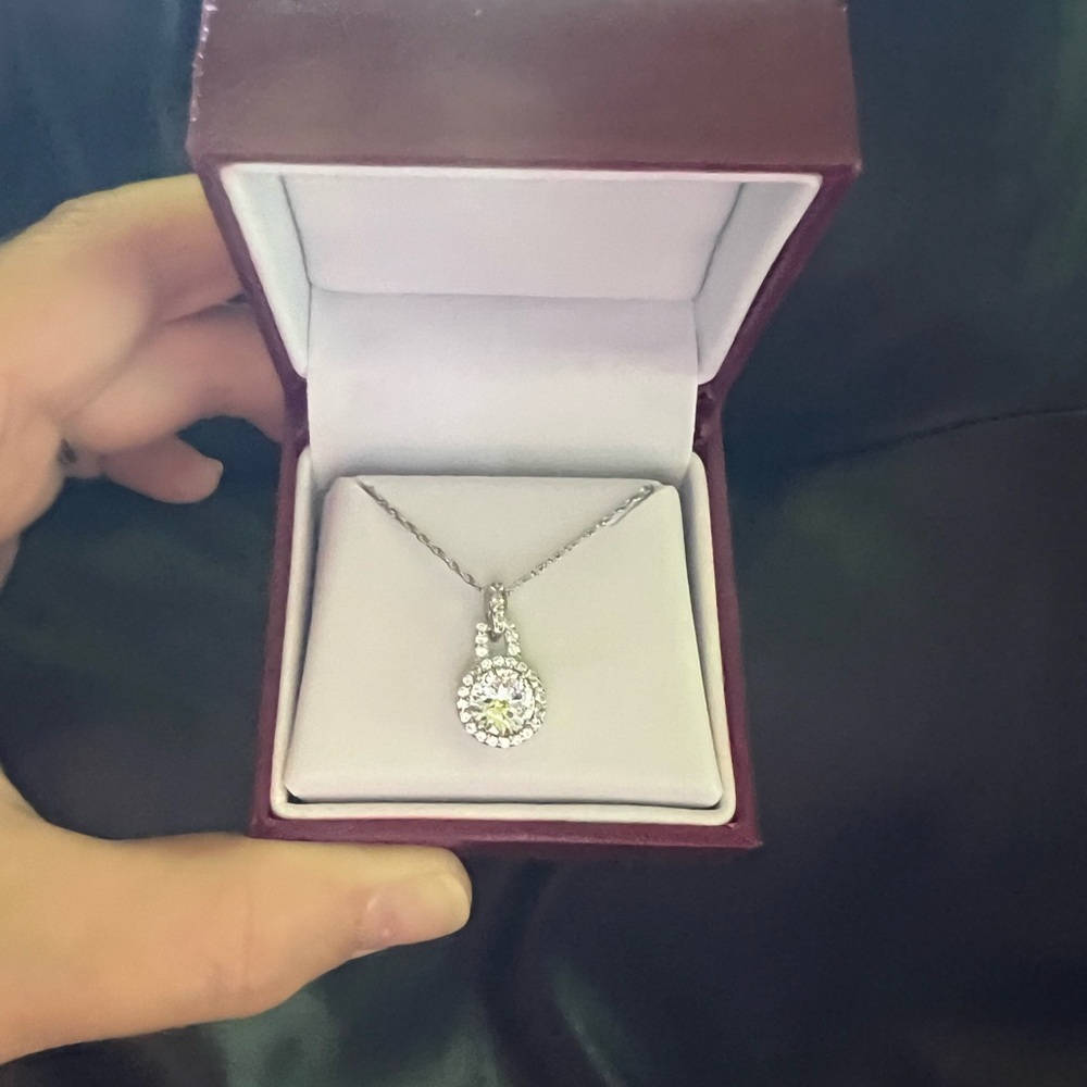 Helzberg Diamonds White Sapphire Necklace. approximately 16-18 inch chain.